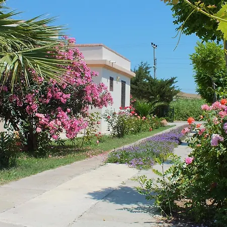 Mine Tatil Evleri Nyaraló