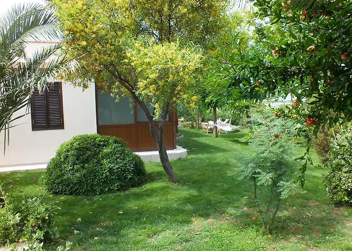 Mine Tatil Evleri 度假居 *